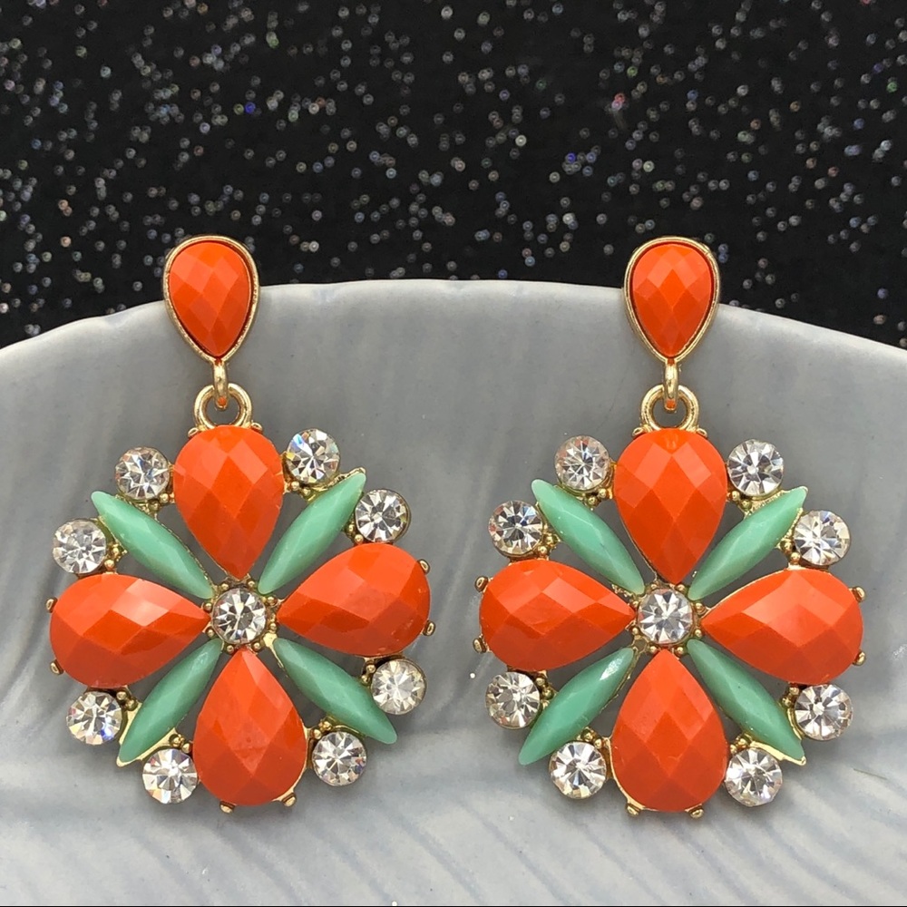 🌼 Bright Orange & Mint Flower Drop Earrings